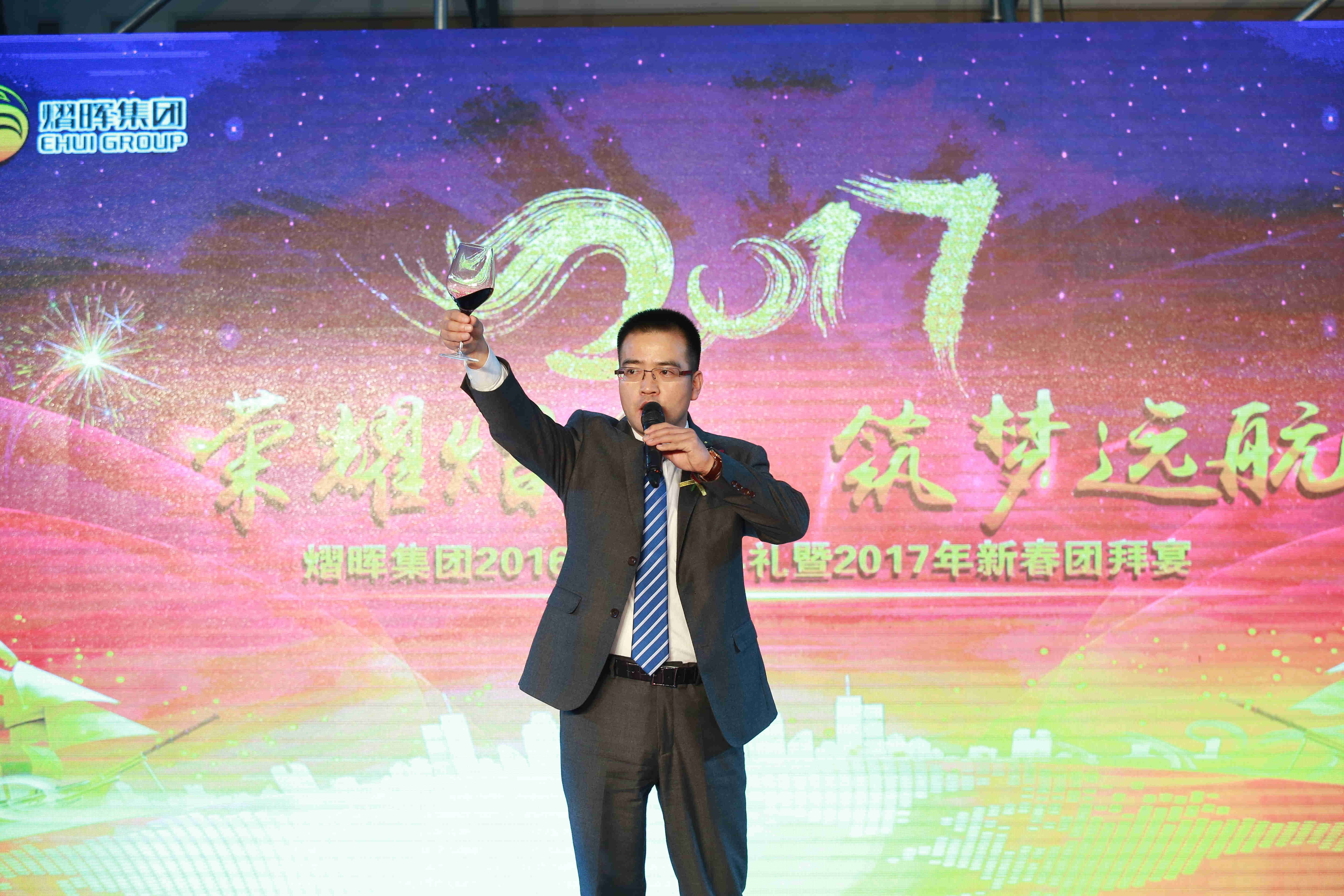 Top1体育官网-不凡成绩非凡,相信品牌的实力